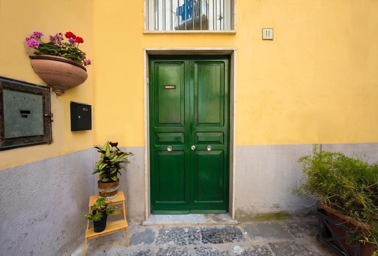 Dimora Francesca Apartment Salerno Luaran gambar