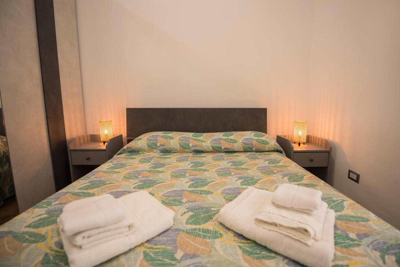 Dimora Francesca Apartment Salerno Luaran gambar