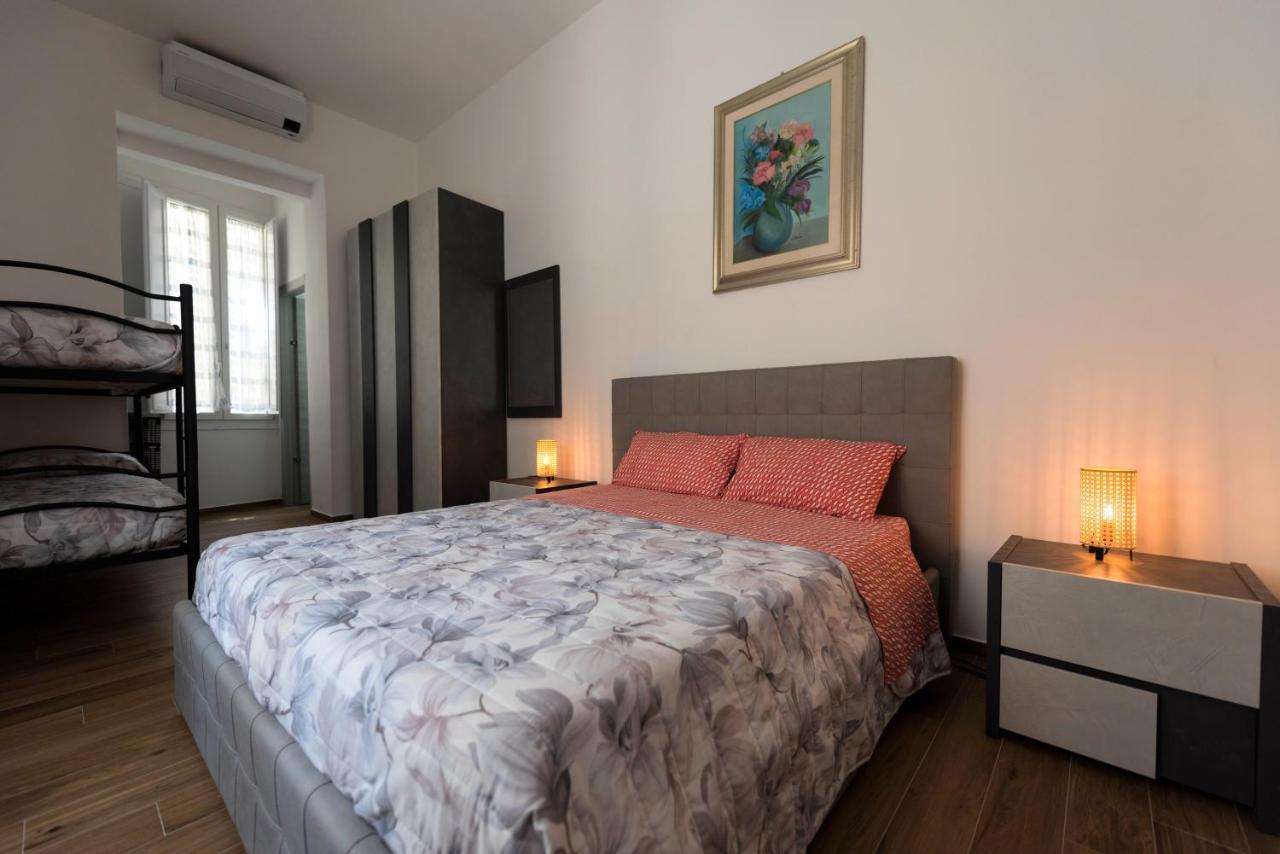 Dimora Francesca Apartment Salerno Luaran gambar