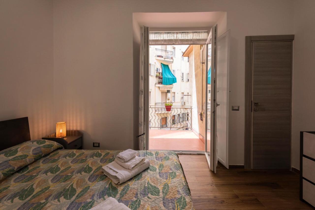 Dimora Francesca Apartment Salerno Luaran gambar